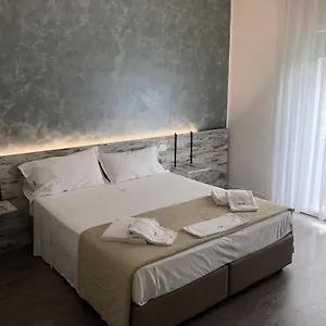  Couette-café Alloggi Al Melograno